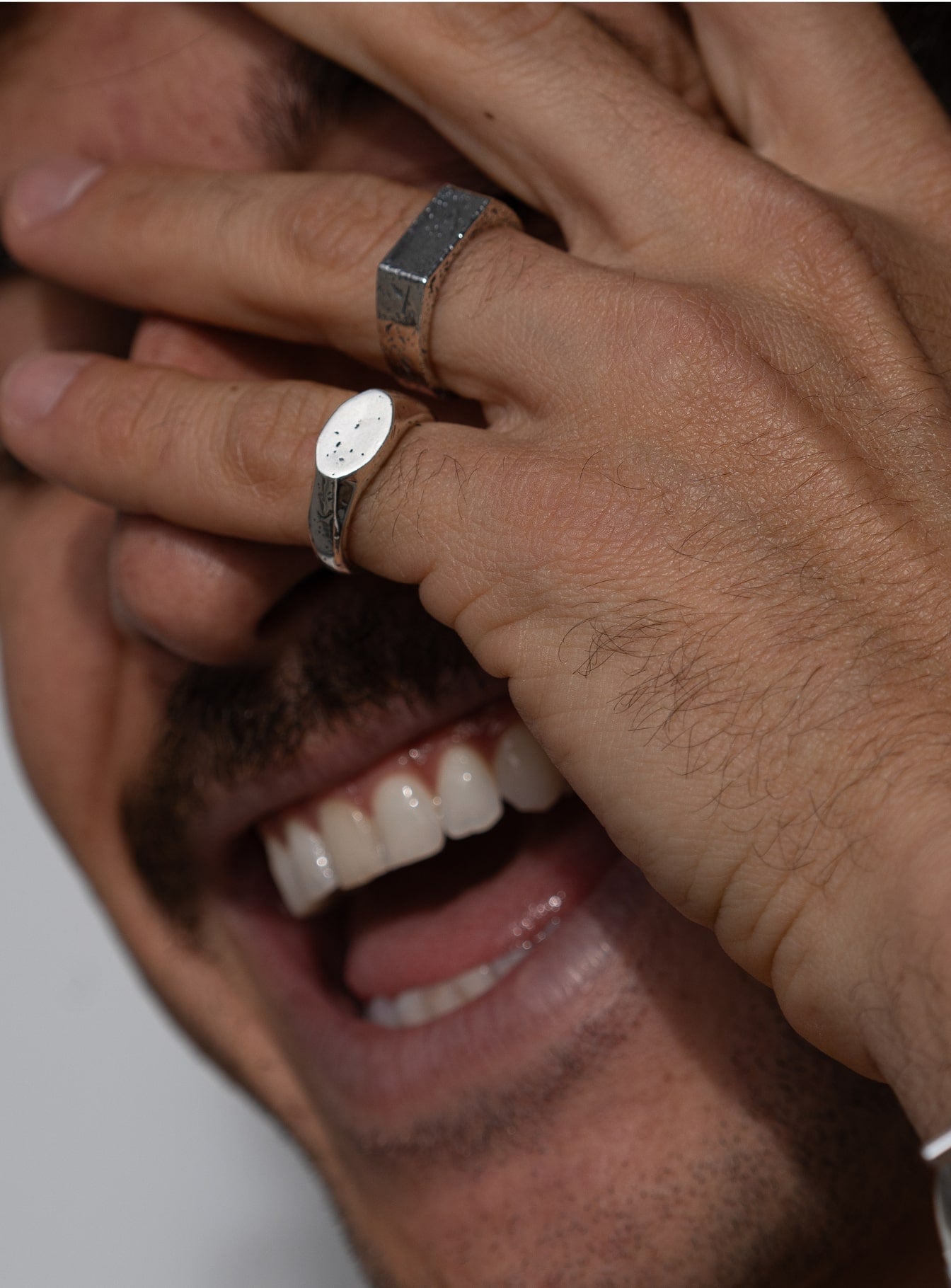 UNEARTH SIGNET RING (SILVER)