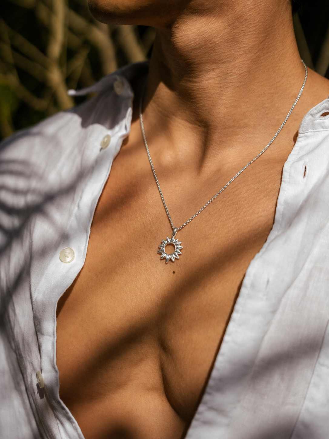 SUN WORSHIPPER PENDANT (SILVER)